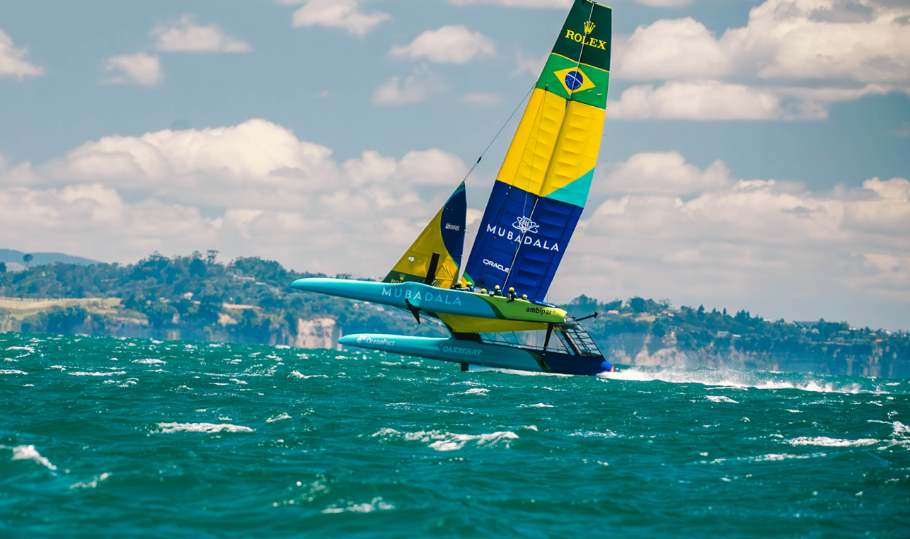 Time brasileiro desembarca nos Estados Unidos para as próximas etapas do SailGP 2025